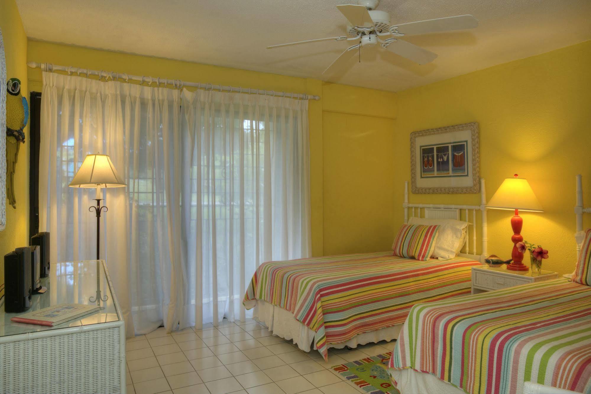 Sugar Beach Condominiums Resort Christiansted 外观 照片